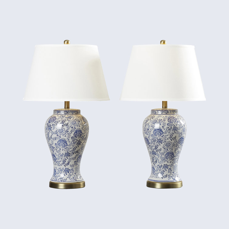 Kelly clarkson table deals lamps